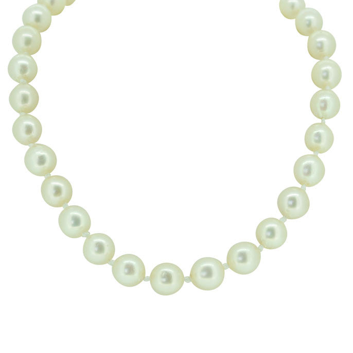 Cultured Pearl Necklace With Diamond Clasp